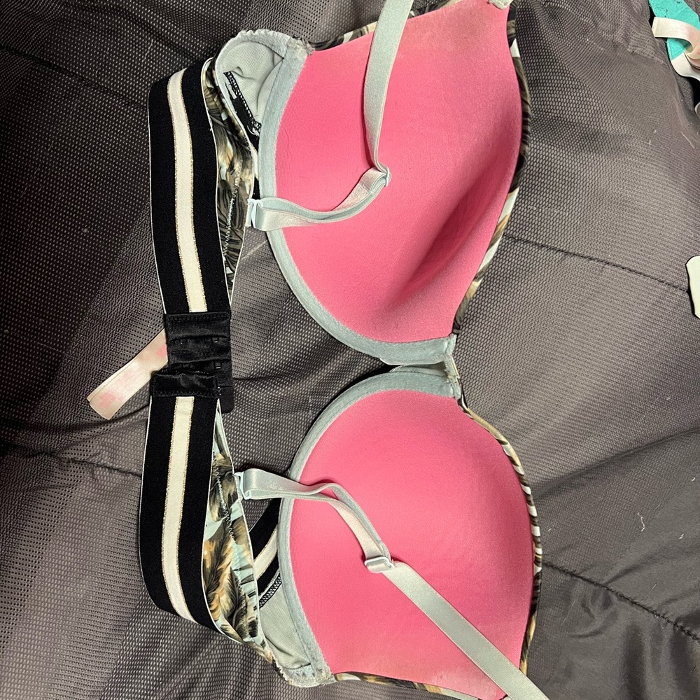 Slightly warm bra, I didn’t like the way it fit